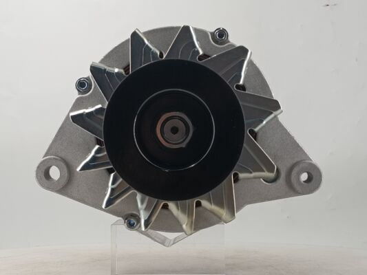YUCHAI 28V 55A JFWZ255-03 TMJ00-3701100A YC6MJ480L 自動車エンジンオルタネーター
