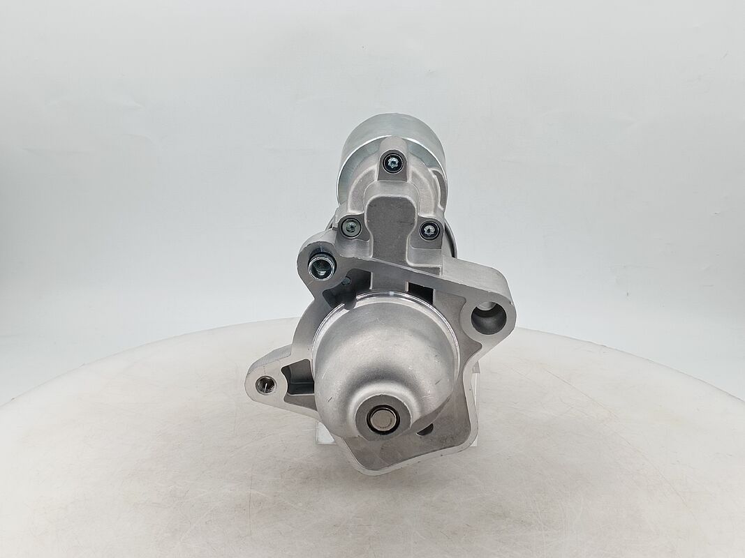 クライスラーディーゼルエンジン用12V1.4KW12Tエンジンスタートモーター